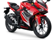 cb150r-honda-racing-red-std