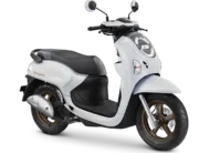 scoopy-prestige-white