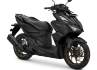 vario160-grande-matte-black-abs